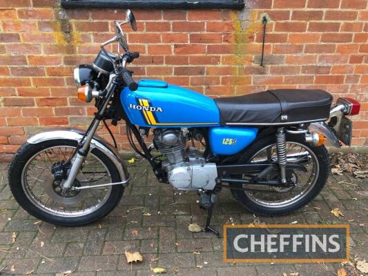 1976 124cc Honda CB125J MOTORCYCLE Reg. No. LJJ 551P Frame No. TBA Stated to be in very good condition with just 3 owners recorded, a recent restoration by the owner has been completed with as many original parts retained as possible. We are told the Hond