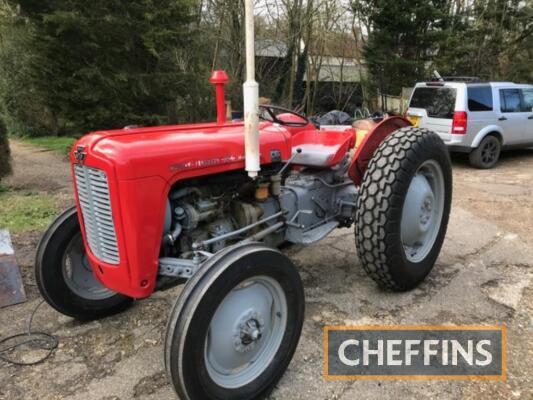 1963 MASSEY FERGUSON 35X Multi-Power 3cylinder diesel TRACTOR Reg. No. VGV 274 Serial No. SNMYW314517 Fitted with 12.4-28 grassland rear and 6.00-19 front wheels and tyres