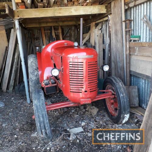 1945 DAVID BROWN Cropmaster 4cylinder petrol/paraffin TRACTOR Reg. No. Q378 MNO Serial No. SABTVR03599299193 Stated to be in good condition and fitted with new battery, reconditioned magneto and original tyres