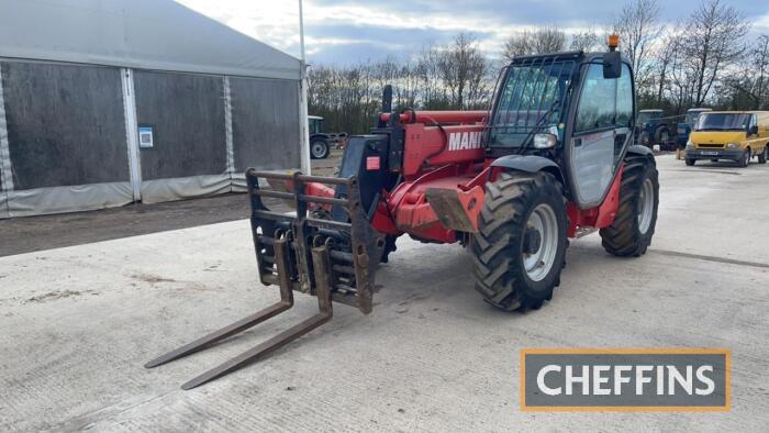 2011 Manitou 1030s Telehandler fitted with twin fork positioners Ser. No. 598584 C/C: 84295199