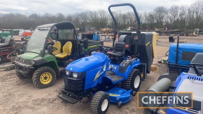 New Holland TZ24D Diesel Sub Compact Tractor c/w 54in cut deck & MATEV collector, registration documents Hours: 1078 Reg. No. HF10 FLZ Ser. No. ZANXB9004 C/C: 84331151