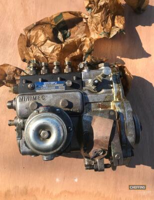 Ford 7000/7600 injection pump, NOS