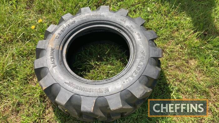 12.5/80-18 excavator tyre