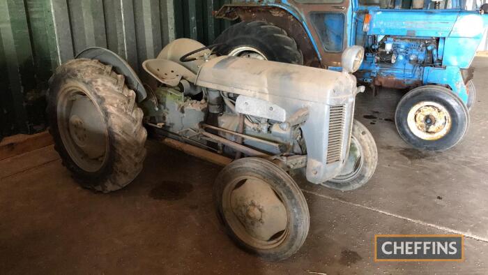 1951 FERGUSON TED-20 4cylinder petrol/paraffin TRACTOR Owned by one family from new and restored in the mid 1990s by John Mann