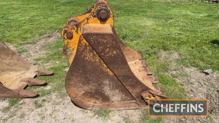 Digging Bucket to fit Komatsu 20 ton machine UNRESERVED LOT C/C: 84314100