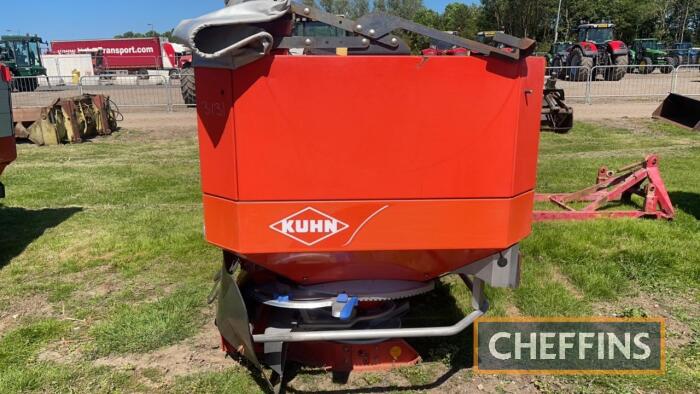 Kuhn 30.1 Fertiliser Spreader C/C: 84324200