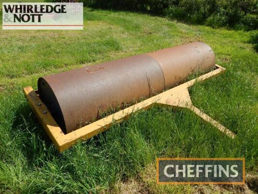 Twose 10ft trailed flat roll, filled with waste oil