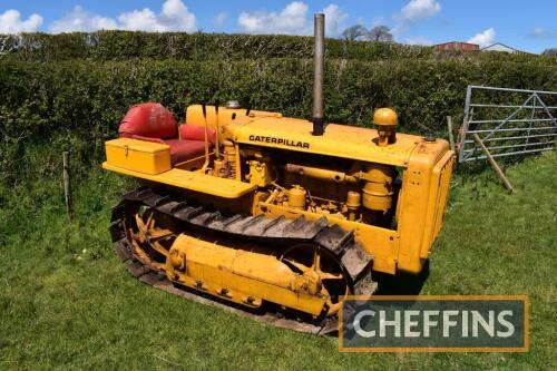 CATERPILLAR D2 4cylinder diesel CRAWLER TRACTOR Serial No. 3J5924S Fitted with Donkey engine (Not Working), Restored by Dave and his willing helpers, it is understood, that Caterpillar in the USA assisted with providing replacement parts free of charge f