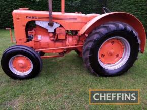 1948 CASE LA 4cylinder petrol TRACTOR Reg. No. JNG 466 Serial No. 5222300LA Fitted with electric starter motor and good tyres, this LA was subject to a restoration some 15 years ago and is stated by the vendor to run and drive well
