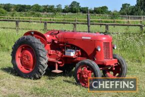 1955 DAVID BROWN 25D 4cylinder diesel TRACTOR Reg. No. USY 311 Serial No. 15868 Fitted with rear linkage belt pulley and drawbar. Period repair to the block