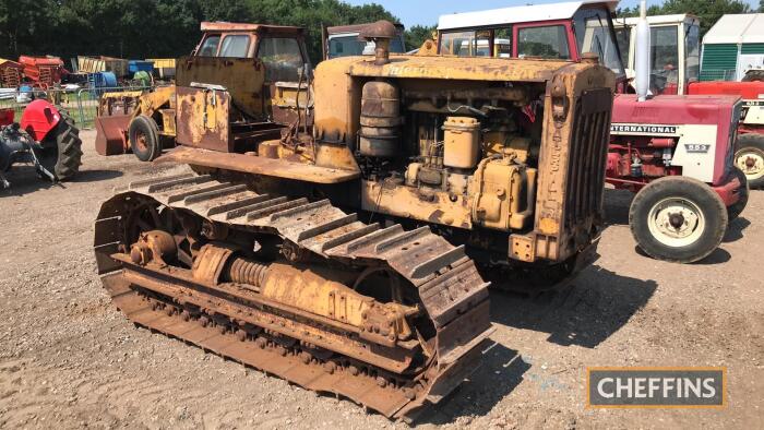 CATERPILLAR D6 3cylinder diesel CRAWLER TRACTOR