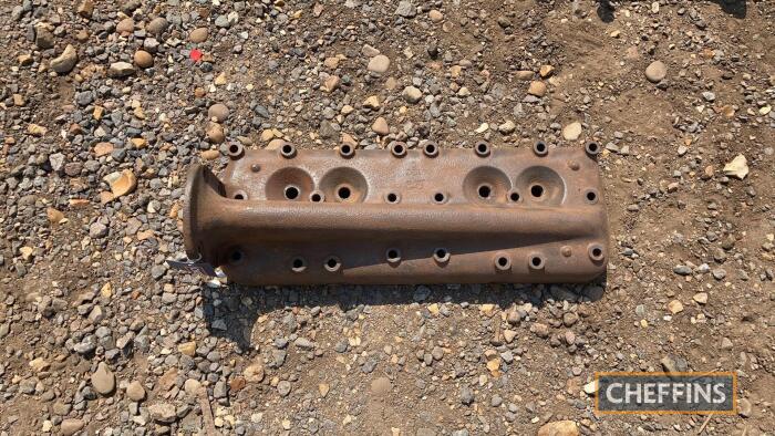 Fordson F cylinder head