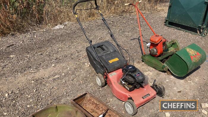 Rotary mower with box