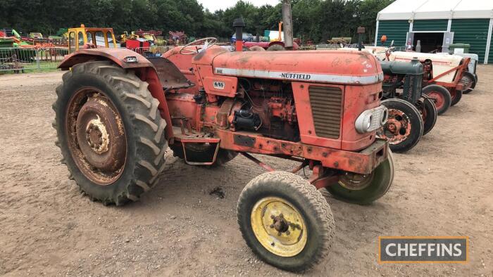 NUFFIELD 465 diesel TRACTOR