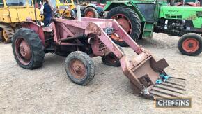 INTERNATIONAL B250 4cylinder diesel TRACTOR Fitted with front loader and is stated by the vendor to run and drive but requires recommissioning