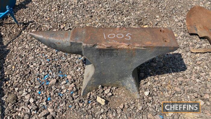 Large anvil