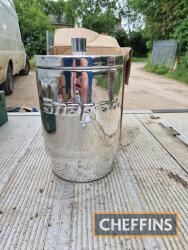 Silver snap-on cookie jar, mirrored finished, in the shape of a socket