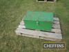 Tractor toolbox (to fit John Deere)