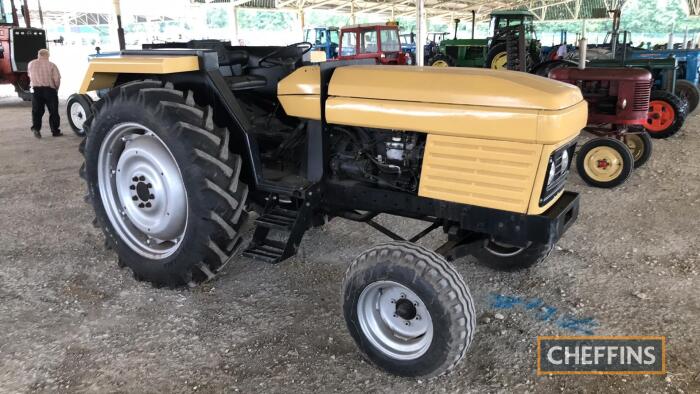 1982 LEYLAND 702 diesel TRACTOR Reg. No. RUJ 712X Serial No. 253326 Fitted with new tyres, clutch and radiator