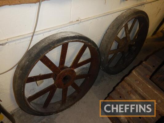 Pr. Industrial Fordson F (MOM) front wheels with solid rubber tyres