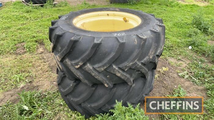 Pr. of 500/60x26.5 4x4 Wheels C/C: 87087099