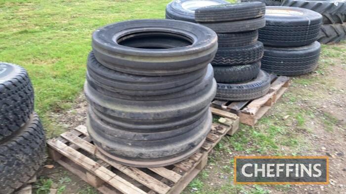 Pr. of Continental 12.5/80-18 Tyres c/w 2no. Front tractor tyres UNRESERVED LOT C/C: 40122000