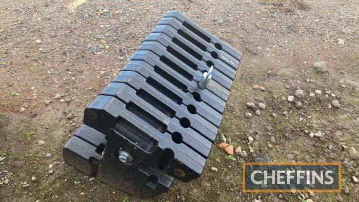 Front Weights to suit Fiat 90 series and/or New Holland 35+ TL series, 400kg unused C/C: 87089997