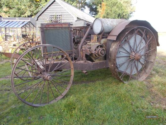 c1920s HUBER Super 4 4cylinder petrol/kerosene TRACTOR Serial No. 7527 One of only a few in the UK fitted with a 6.3ltr Midwest engine producing 15hp at the wheel and 30hp at the belt