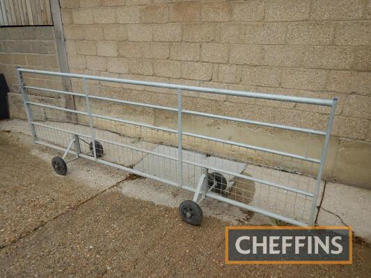 IAE 12ft 5-bar mobile galvanised gate