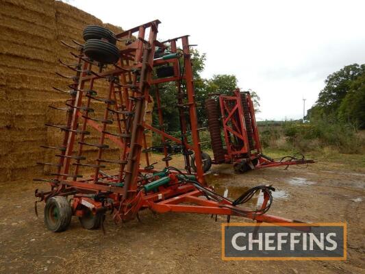 Kverneland TT89 hydraulic folding trailed spring tine cultivator with levelling boards, 9m Serial No. 209