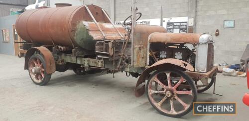 c1920s Leyland c3tonne 4cylinder petrol chassis cab
<br/>Serial No. 36854
<br/>Fitted with Leyland E30hp engine, an interesting restoration project. Please note the tank shown in picture is not included