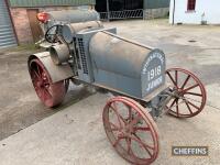 1918 INTERNATIONAL 8-6 Junior 4cylinder petrol/kerosene TRACTOR
<br/>Fitted with a side belt pulley and stated by the vendor to be currently a non-runner and was last run c.2003, has a frost damaged block.