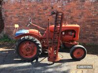 ALLIS CHALMERS Model B 4cylinder petrol/paraffin TRACTOR
<br/>Fitted wit a mid-mounted fingerbar mower