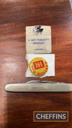 Qty agricultural promotional lapel badges and pen knife, to include Massey Ferguson etc. (3)