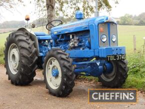 1963 ROADLESS Ploughmaster 6/4 6cylinder diesel TRACTOR
<br/>Reg. No. TBL 374G
<br/>Serial No. 6026933
<br/>Fitted with 3no. front weights, rear and front wheel weights, rear linkage and drawbar. This Roadless was built in Hounslow, Middlesex and original