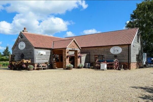 £50 voucher to spend in-store at Samuel's Farm Shop and Butchers