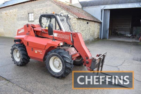 1995 MANITOU ManiReach 523 Serie C 4wd 4ws TELESCOPIC LOADER Fitted with pallet tines and ManiFix PUH on 400/70-20 wheels and tyres Reg. No. M706 AOO Serial No. 110279 Hours: 3,233 To be retained on farm until Friday 28th January 2022 to load out remainin