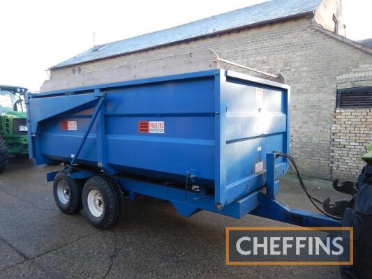 1986 AS Marston FF8L 8tonne tandem axle steel monocoque trailer with auto tailgate on 300/80-15.3 wheels and tyres. Serial No. 11639 To be retained on farm until Friday 28th January 2022 to load out remaining grain A 10% deposit will be required at close