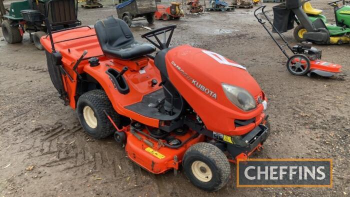 2007 Kubota GR1600-2 Mower c/w collector Hours: approx 1175 UNRESERVED LOT C/C: 84331151