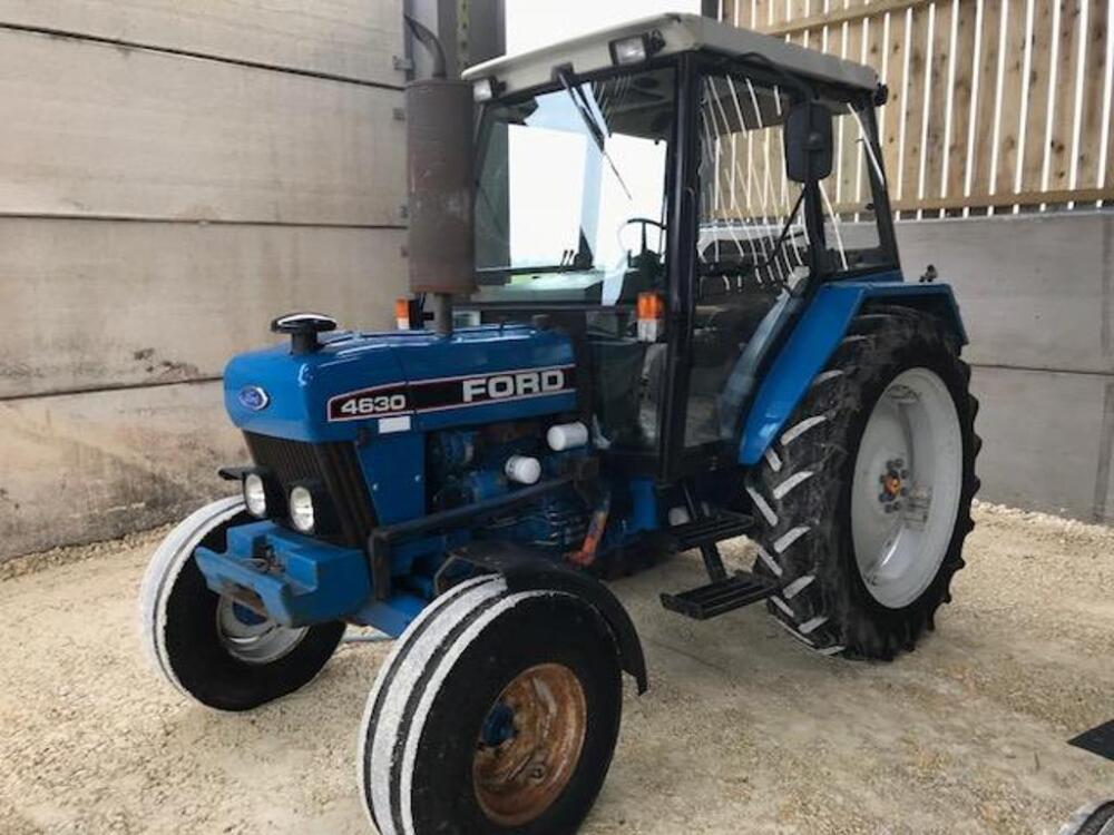 Ford 4630 2wd Tractor c/w manual 8 speed transmission, 2 x scvs, puh Reg.  No. J854 MJL Cambridge Machinery Sales - 5th March 2018 - Drive Through  Auction of Tractors, ATV's &