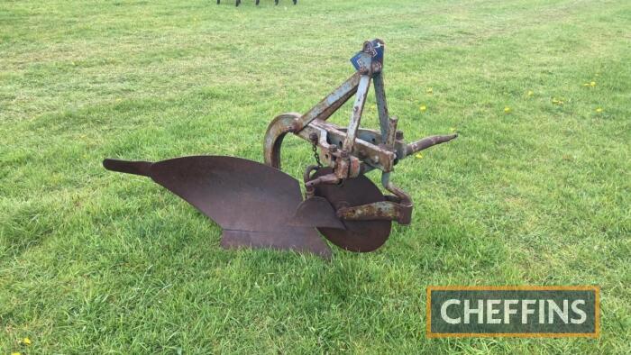 Massey Ferguson mounted conventional single furrow plough with disc Model: 116CAE Serial No. P026695