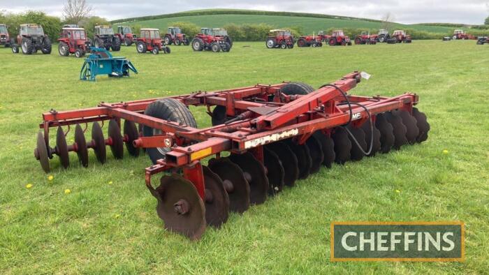 Massey Ferguson trailed semi-mounted disc harrows, 12ft Supplied by Peacock & Binnington