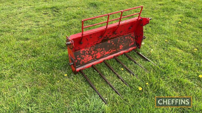 Massey Ferguson muck fork