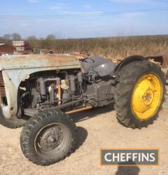 FERGUSON TE-20 3cylinder diesel TRACTOR Fitted with Perkins P3 engine, part restored