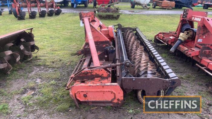 Maschio 3m Power Harrow c/w packer roller