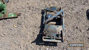 Ford 4000/4100 auto hitch