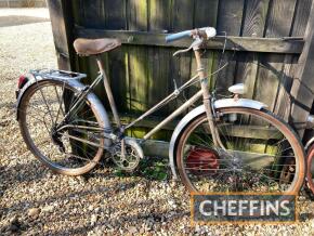 Cycles F. Barat, Tours, a vintage 3-speed ladies' bicycle