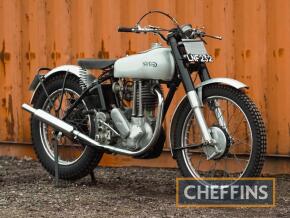 1950 499cc NORTON 500T Trials MOTORCYCLE Reg. No. LNF 232 Frame No. F3T-35073 Engine No. F3T-35073 The legendary Norton 500T was stated to be the finest factory rigid trials machine ever produced and it certainly proved its competition worth in both facto