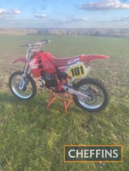 1989 491cc HONDA CR500R MOTORCYCLE Reg. No. N/A Frame No. JH2PE0202KM802419 Engine No. 5803567 A very serious piece of kit, the two-stroke water cooled single has an impressive spec' list, including Keihin flat slide carburettor and a claimed 64hp on tap.