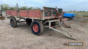 4-wheel turntable trailer with drop-down sides